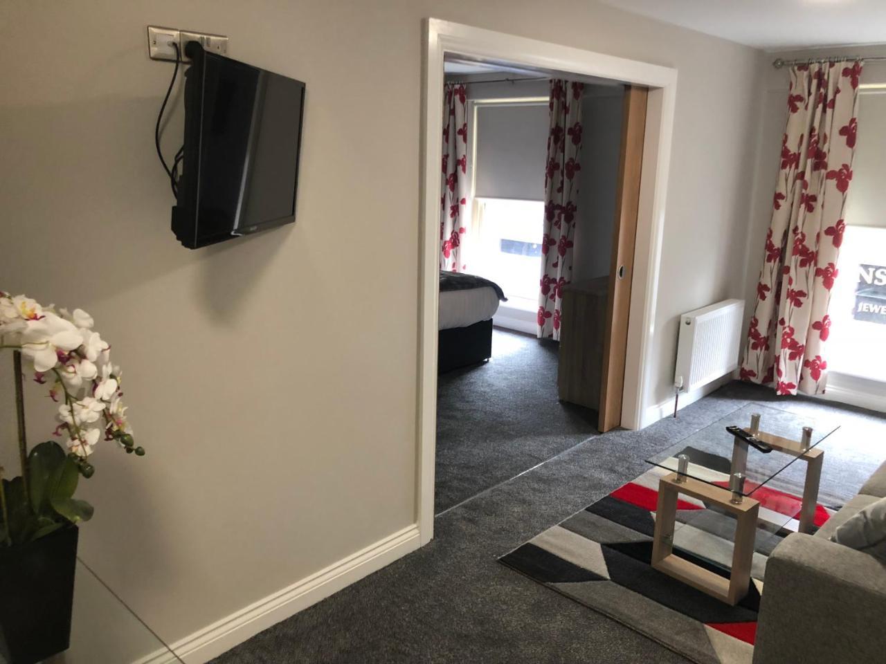 The Corralea Court Hotell Tuam Eksteriør bilde